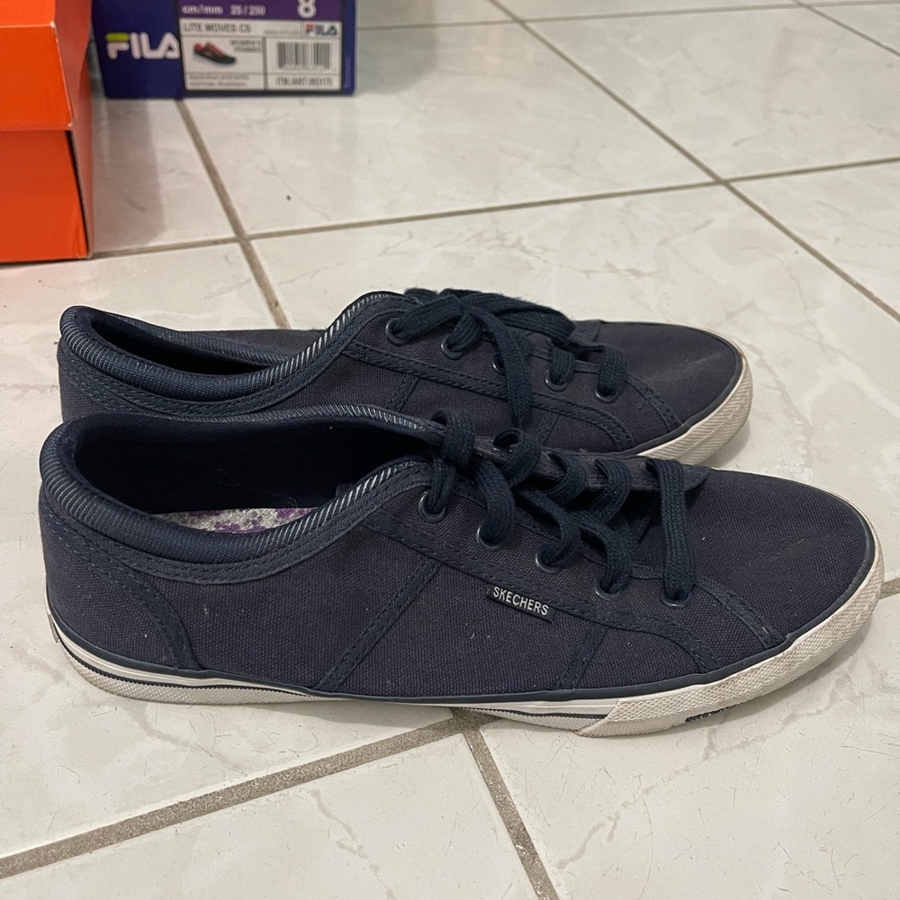 Skechers Men's Dark Blue Sneakers